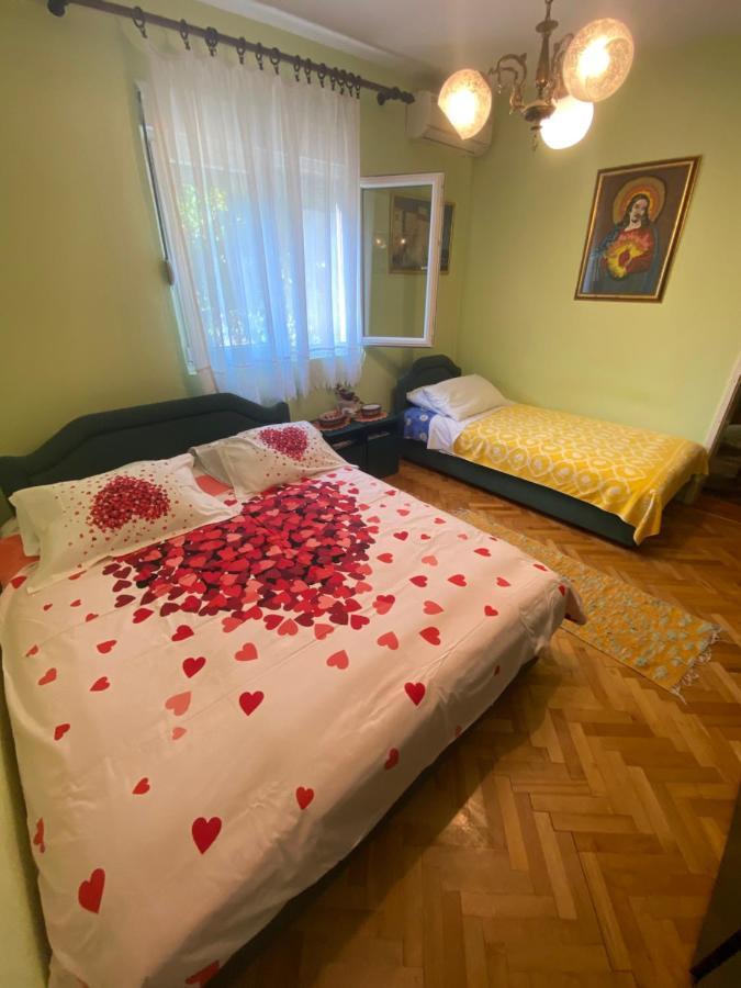 Apartments Vucinovic Tivat Exterior photo