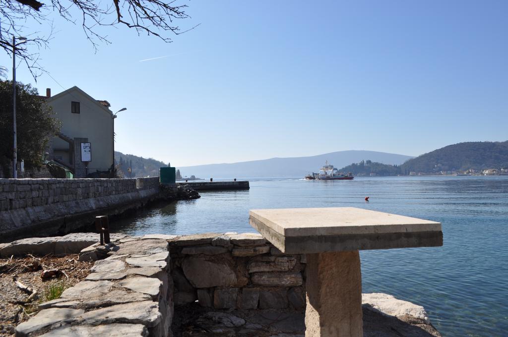 Apartments Vucinovic Tivat Exterior photo